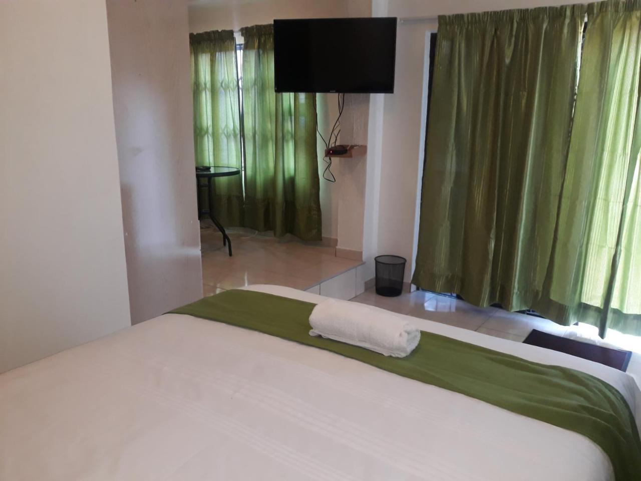 Thula Du Estate - One Bed Apartment Мбабане Екстериор снимка