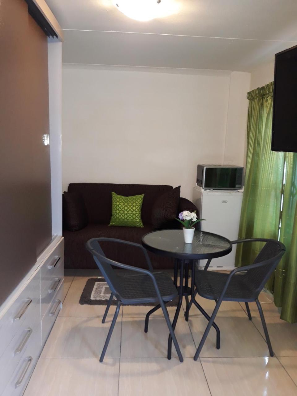 Thula Du Estate - One Bed Apartment Мбабане Екстериор снимка